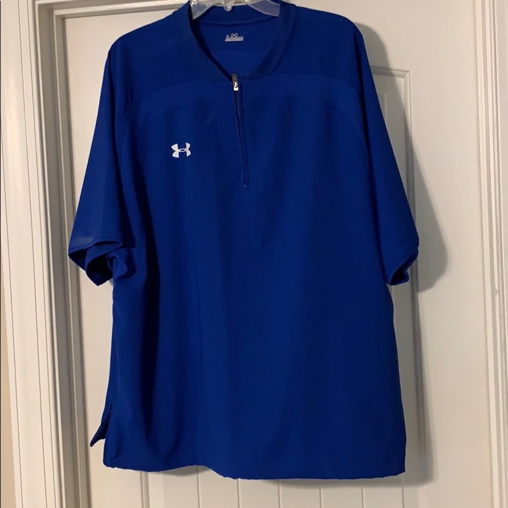 Barely worn. Men’s UA baseball/softball cage jacket